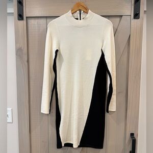 Halston Heritage Ivory Black Knit Dress Long Sleeve mock neck Size M Soft